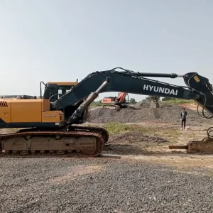 HYUNDAI R 215 L